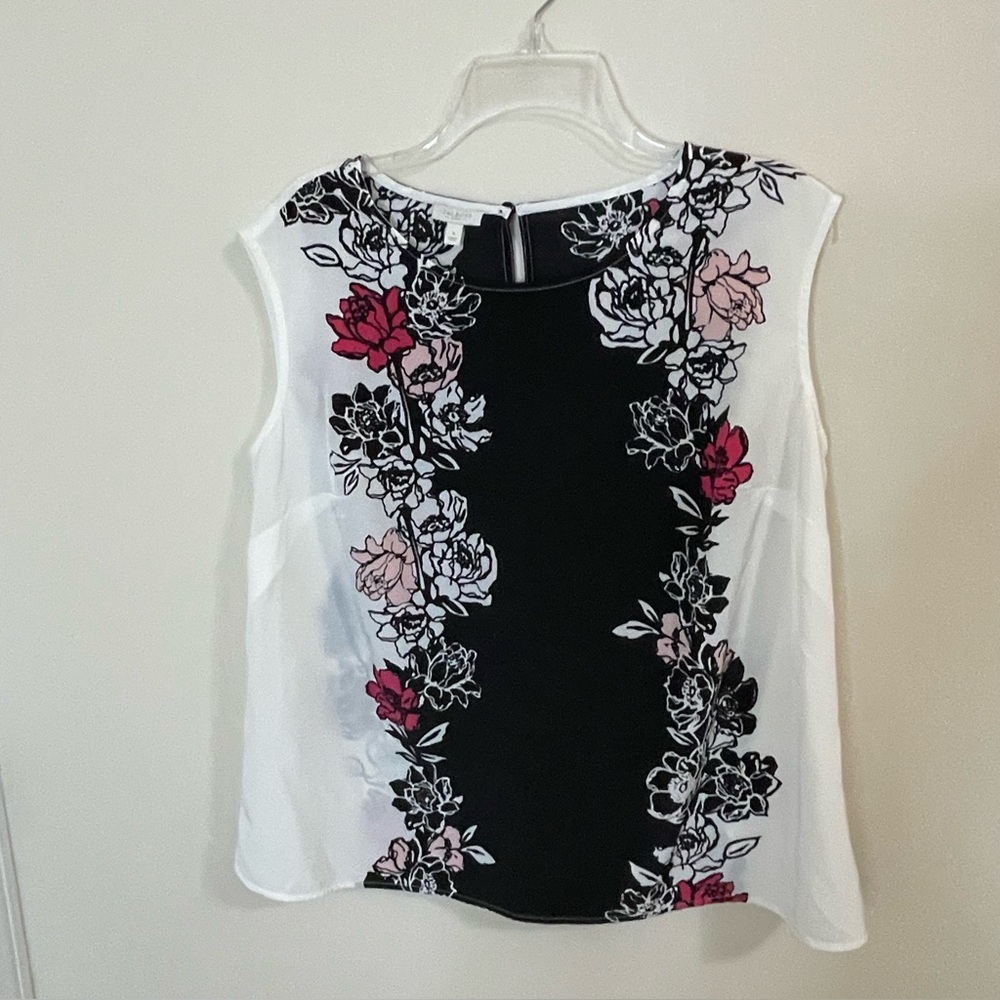 Talbots Black White Sleeveless Shell Blouse w/ Pink Flowers Women’s Size X